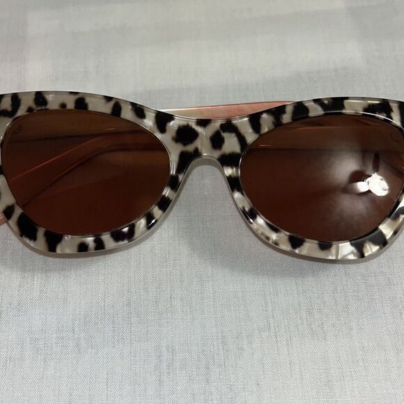 Lele Sadoughi Downtown Acetate Cat-Eye Sunglasses NWT $175 - Picture 10 of 10